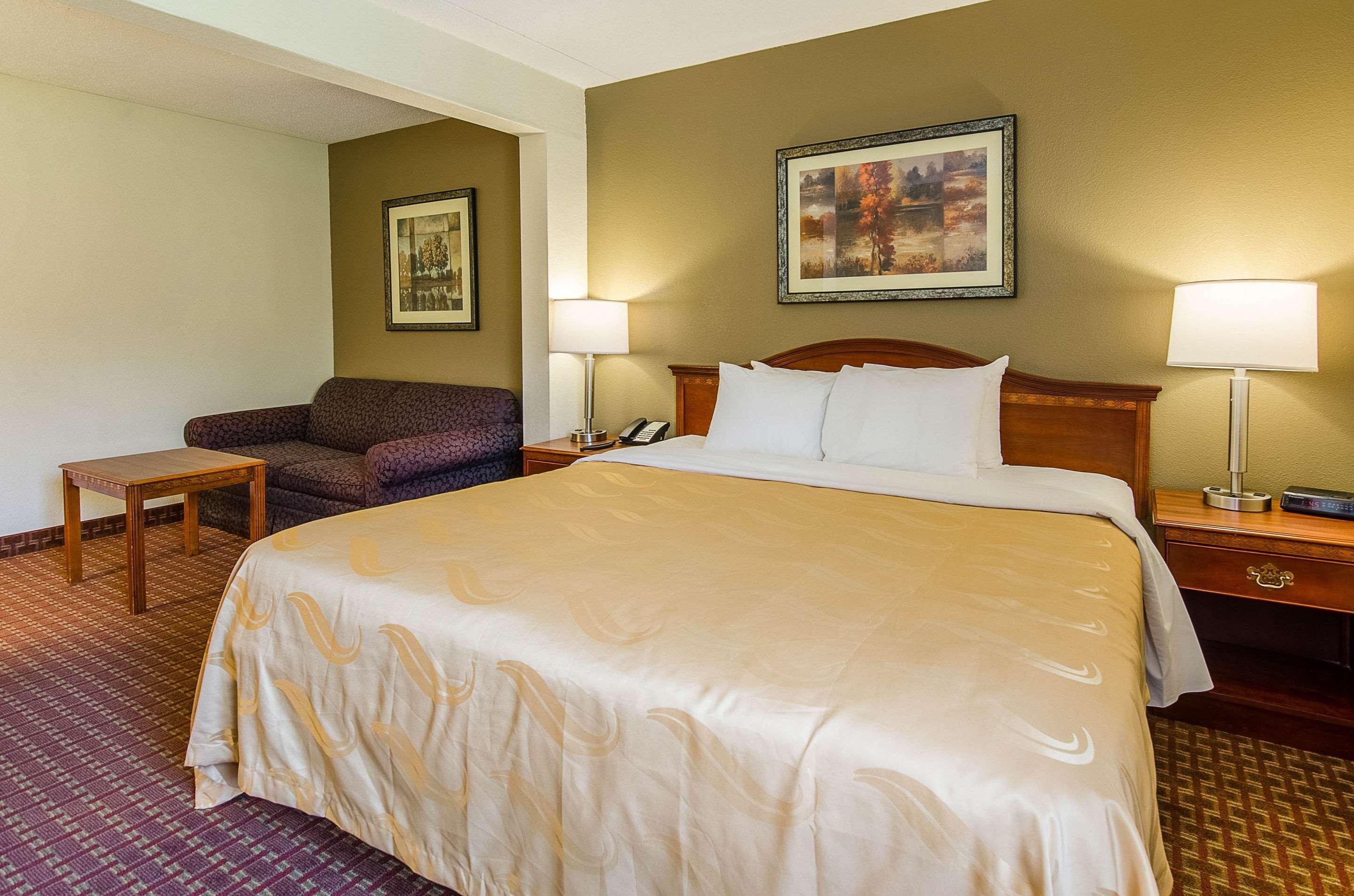 Quality Inn & Suites Lexington Near I-64 And I-81 Timber Ridge Bagian luar foto