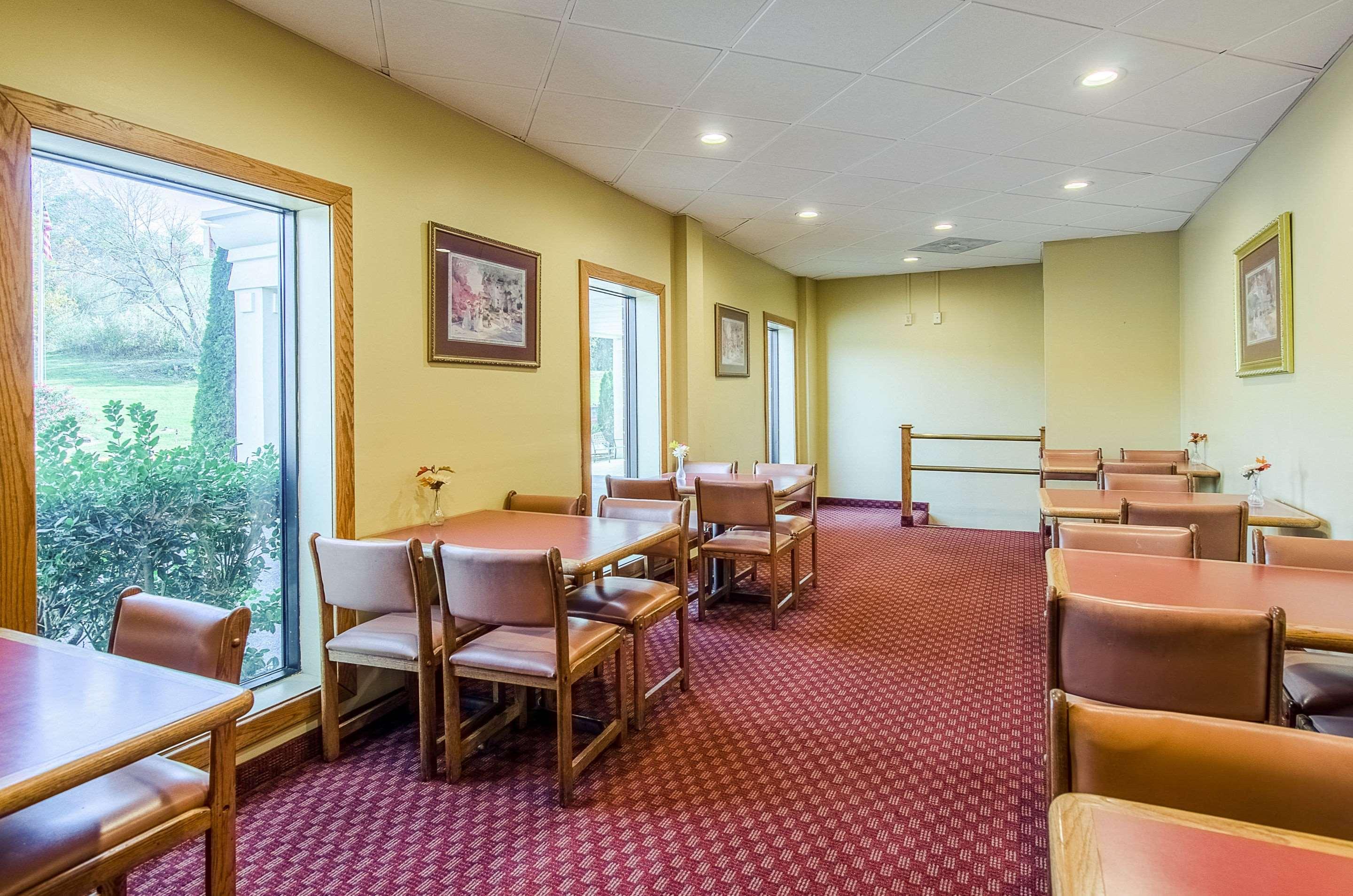Quality Inn & Suites Lexington Near I-64 And I-81 Timber Ridge Bagian luar foto